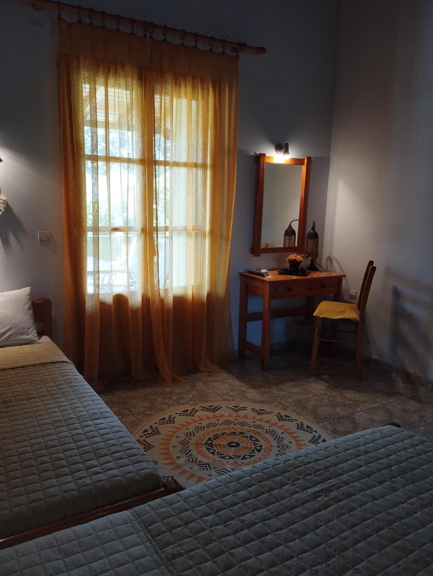 Smaragdi Rooms And Studios Bandar Skopelos Bilik gambar